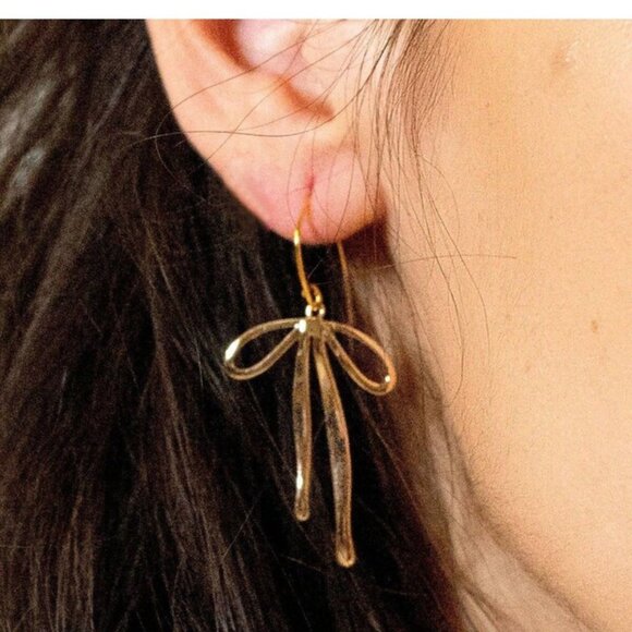 Jewelry - Cute Bow Design Earrings